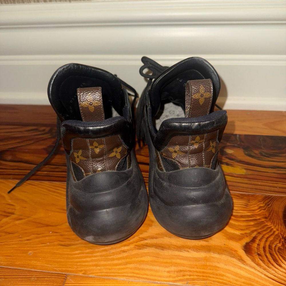 Louis Vuitton Black and Brown Sneakers - Picture 3 of 7